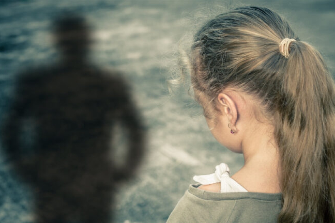 Αποτροπιασμός στη Λάρισα: Προφυλακίστηκε ο γιατρός για ασέλγεια στην 4χρονη κόρη του