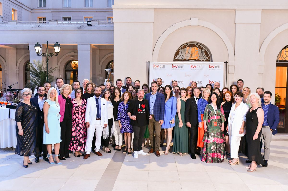 Μεσιτικό γραφείο - Λάρισα - KW One