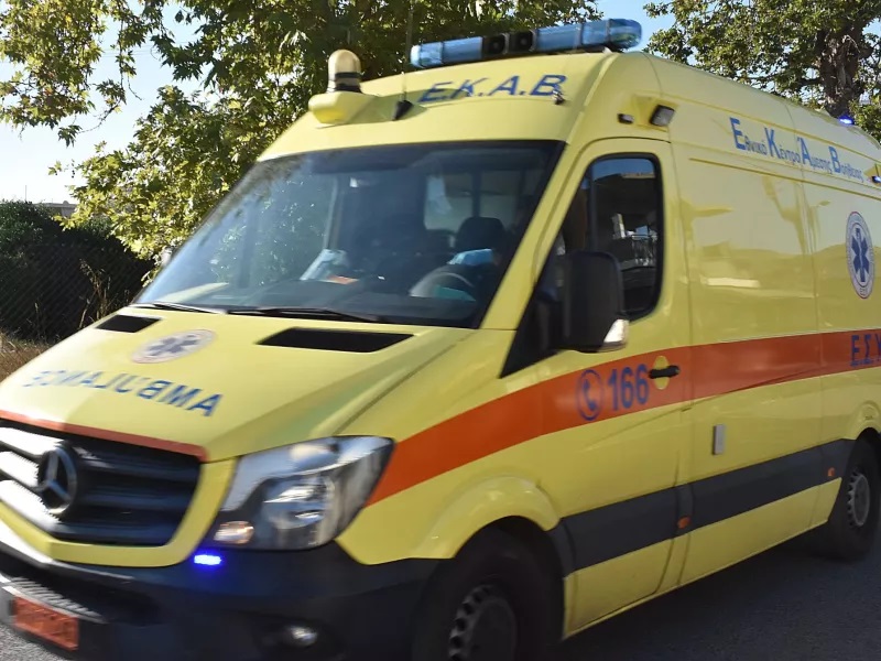 Λάρισα: Σοβαρός τραυματισμός 5χρονου που έπεσε από μπαλκόνι 5 μέτρων