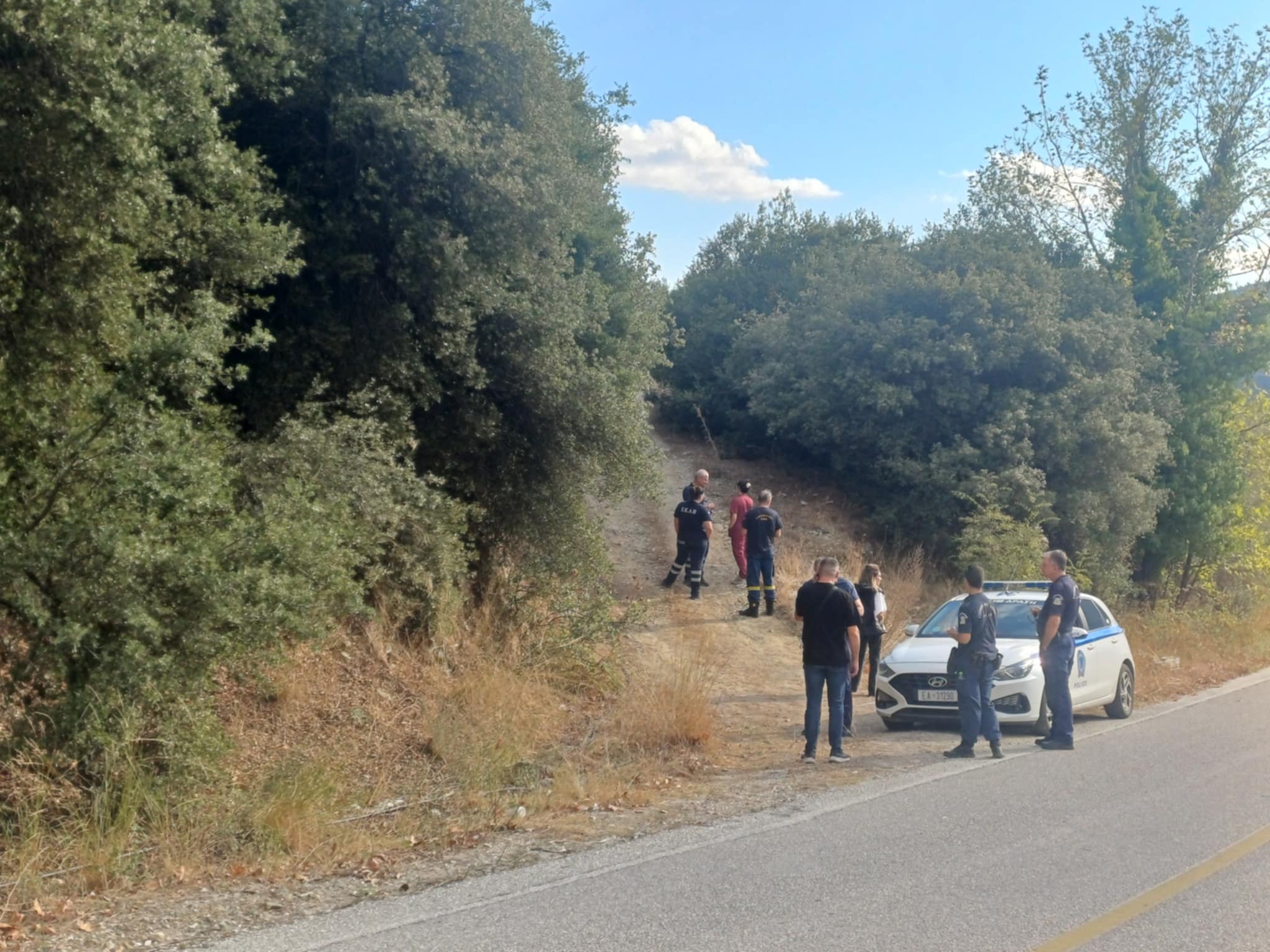 Ολονύχτιο θρίλερ στη σπηλιά βαθους 22 μέτρων για τον απεγκλωβισμό του 53χρονου