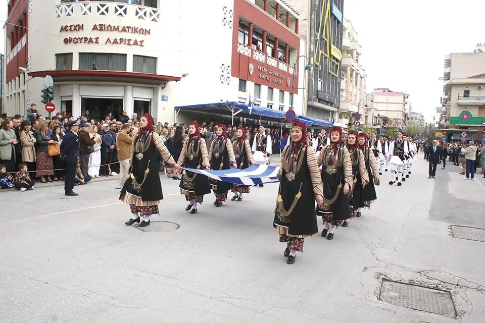 Μηνύματα ενότητας και ομοψυχίας