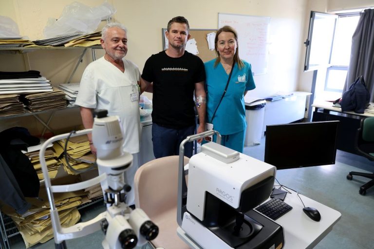 Νέα εποχή για την Οφθαλμολογική Κλινική του ΠΓΝ Λάρισας με σύγχρονο εξοπλισμό