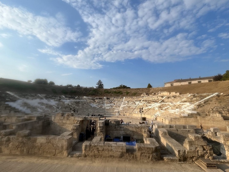 Θωρακίζεται το Αρχαίο Θέατρο Λάρισας