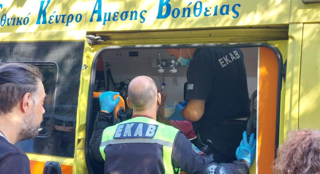 Η τραγωδία των δυο γυναικών στη Λάρισα: Η κόρη πέθανε στην πολυθρόνα και η μάνα κατάκοιτη και αβοήθητη για μέρες