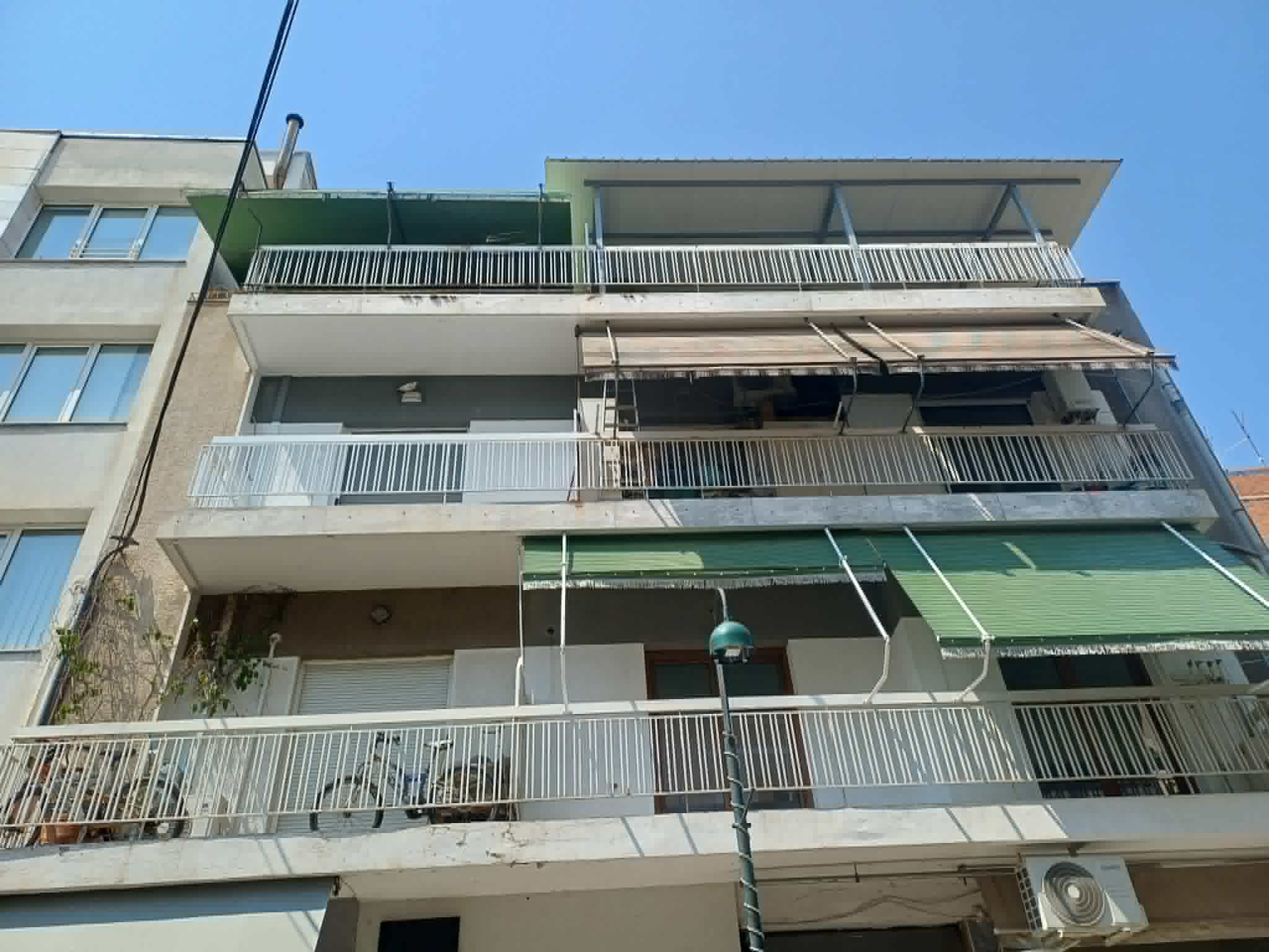 Λάρισα: 60χρονη ήταν νεκρή στο διαμέρισμά της στο κέντρο εδώ κι έναν χρόνο