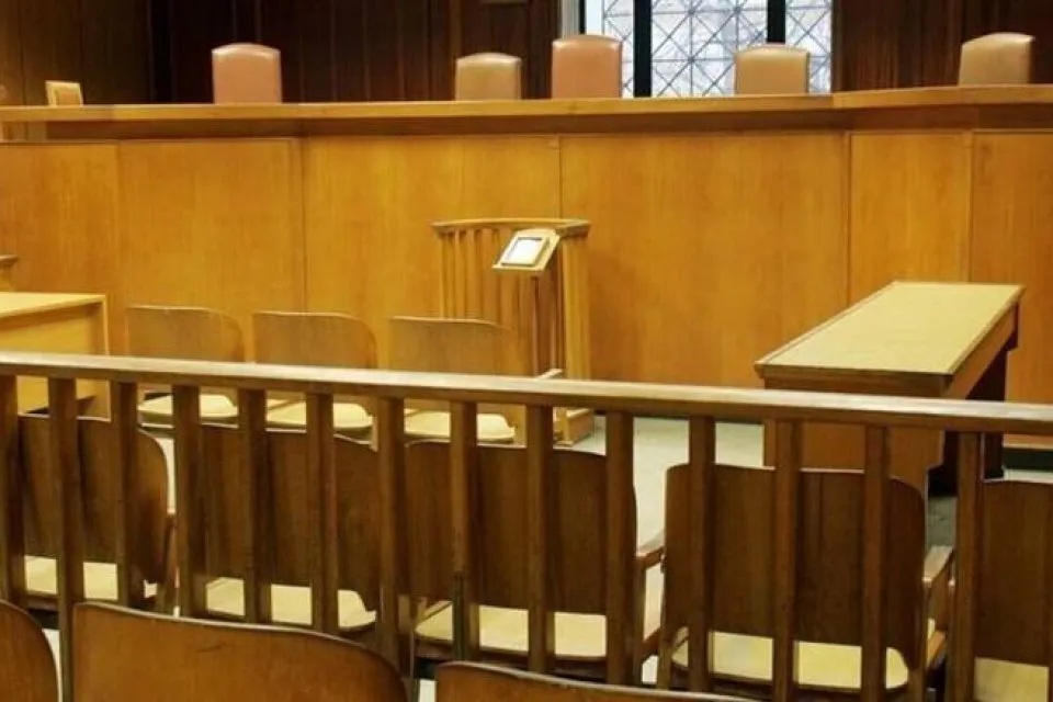 Λάρισα : Ομόφωνα ένοχος ο θεολόγος για την ασέλγεια σε βάρος 16χρονης μαθήτριας